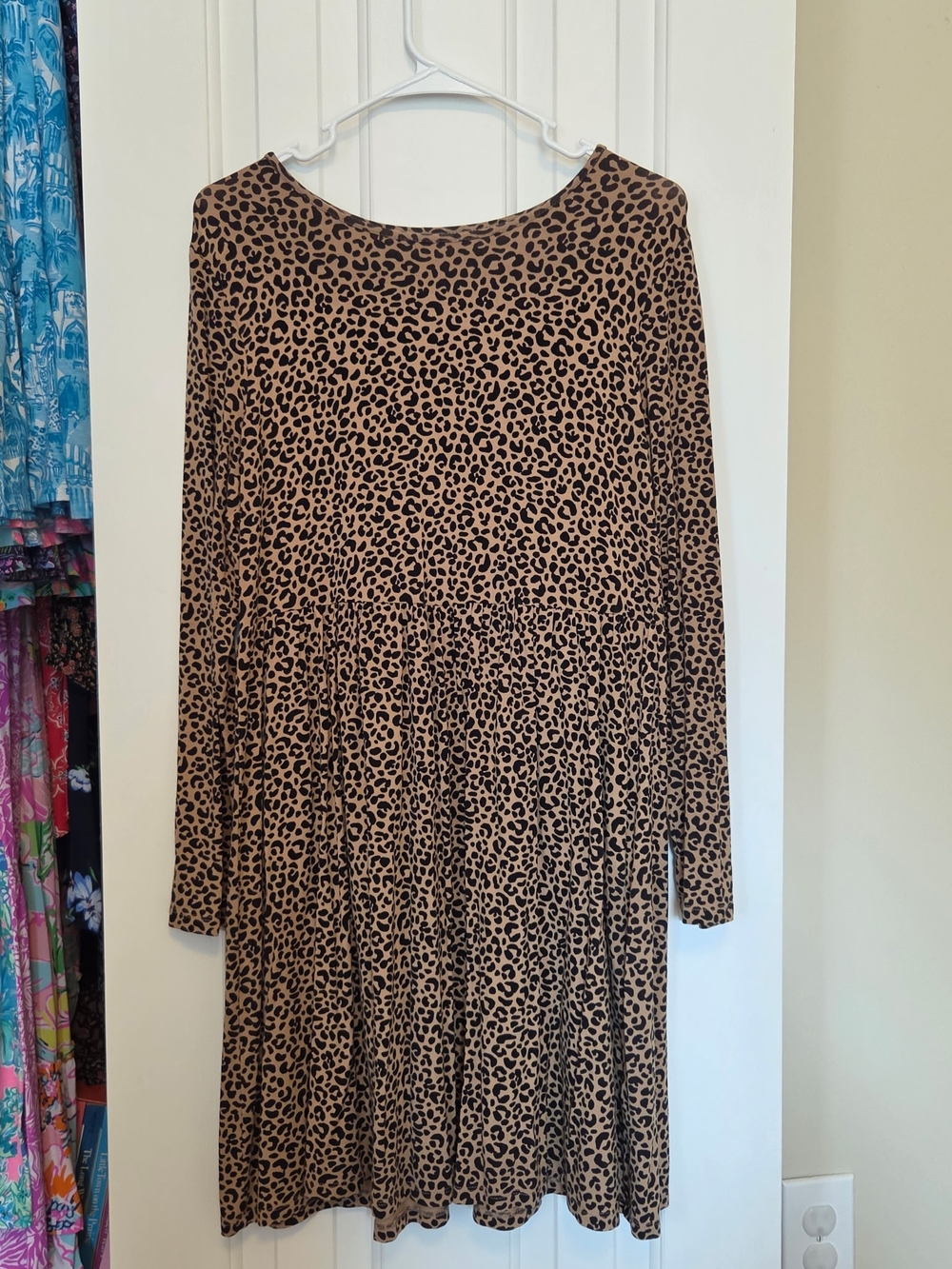 Old Navy Leopard Print Long Sleeve Dress - Tan and Black